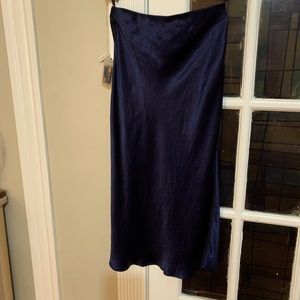 Aritzia Babaton Slip Midi Size 8, new without tags